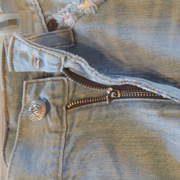 LADIES Jeans by𝅺 TRUE RELIGION - Picture 10 of 17